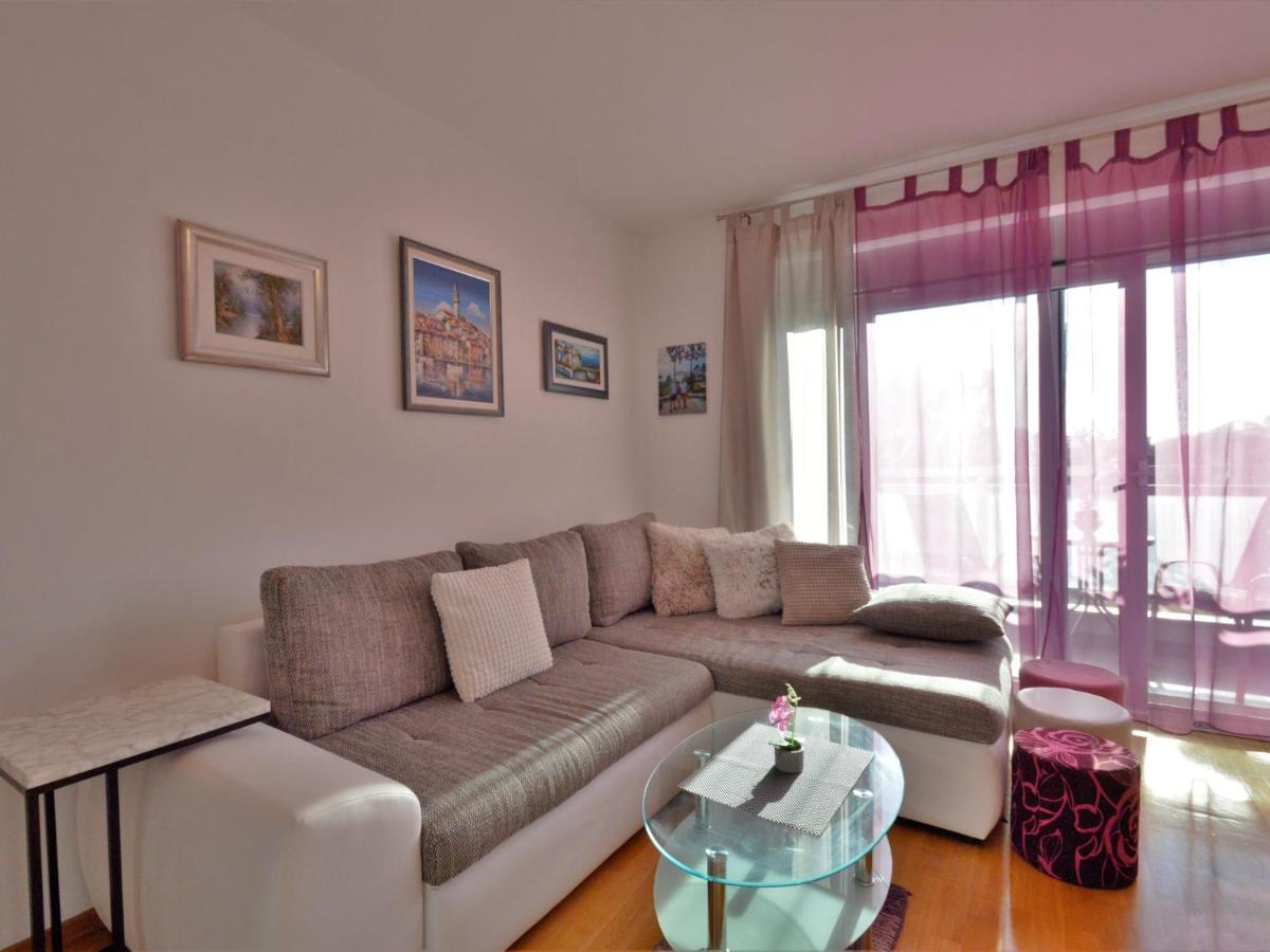 Apartment Pinezic - Roj117 By Interhome Ρόβινι Εξωτερικό φωτογραφία