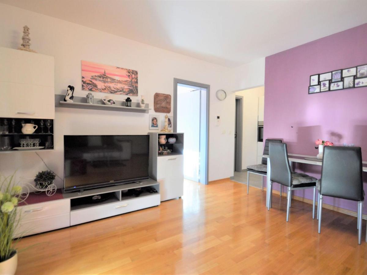 Apartment Pinezic - Roj117 By Interhome Ρόβινι Εξωτερικό φωτογραφία