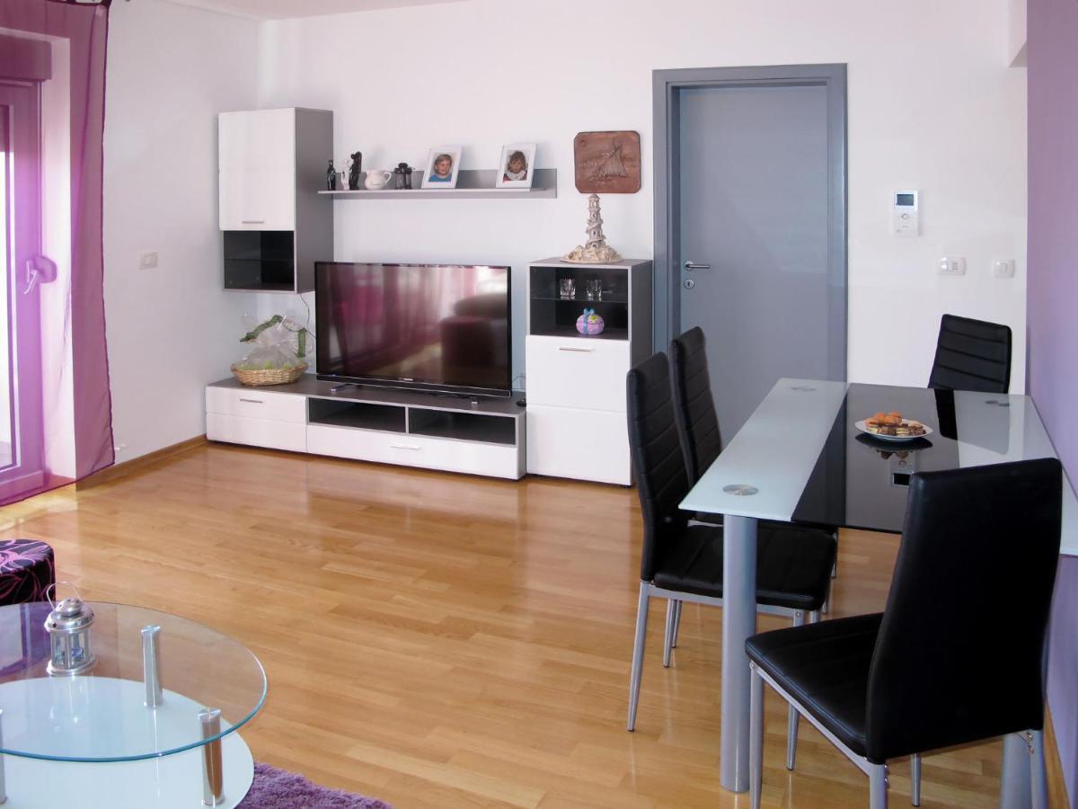 Apartment Pinezic - Roj117 By Interhome Ρόβινι Εξωτερικό φωτογραφία